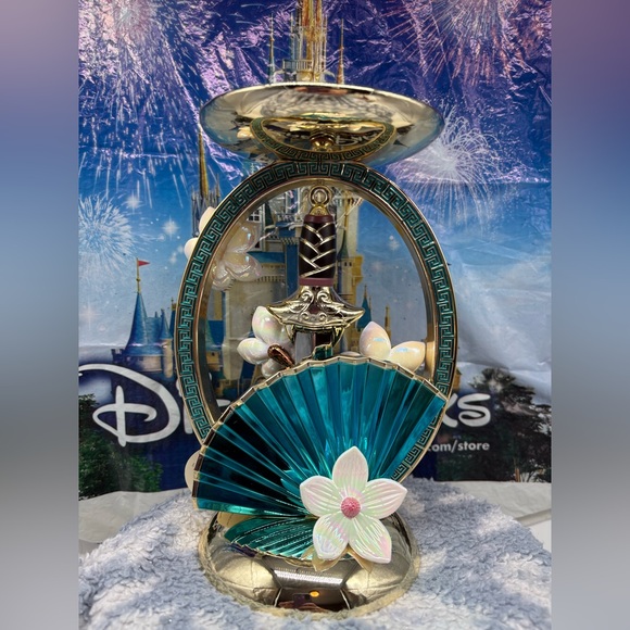 Bath & Body Works Disney Princess Mulan Pedestal 3 Wick Candle Holder 2026 NEW - Picture 1 of 5
